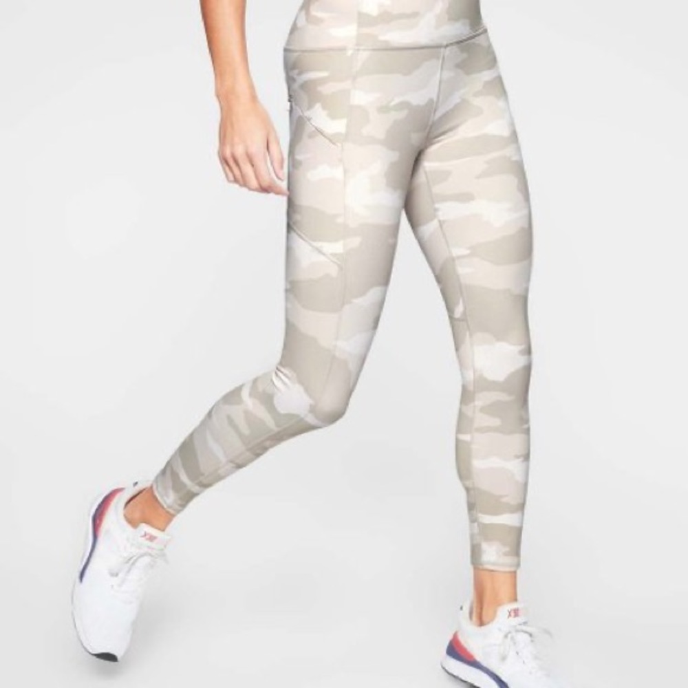 Athleta white camo leggings size large
